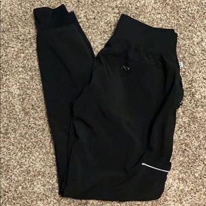 Infinity jogger scrubs